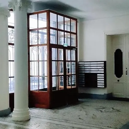 Apartment Nouveau Studio Les Fees Draps Inclus Cafe The A Disposition *